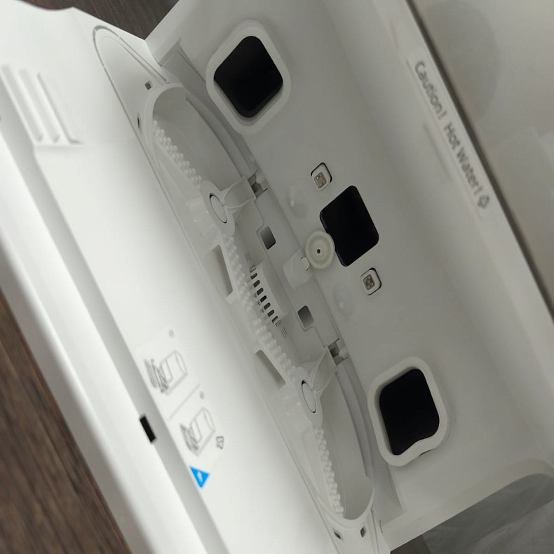 Робот-пылесос моющий Dreame L10s PRO Ultra Heat  -  Уценка