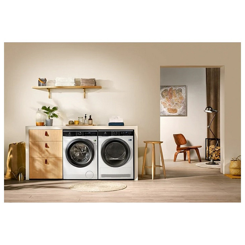 Сушильна машина Electrolux EW9H188SCU