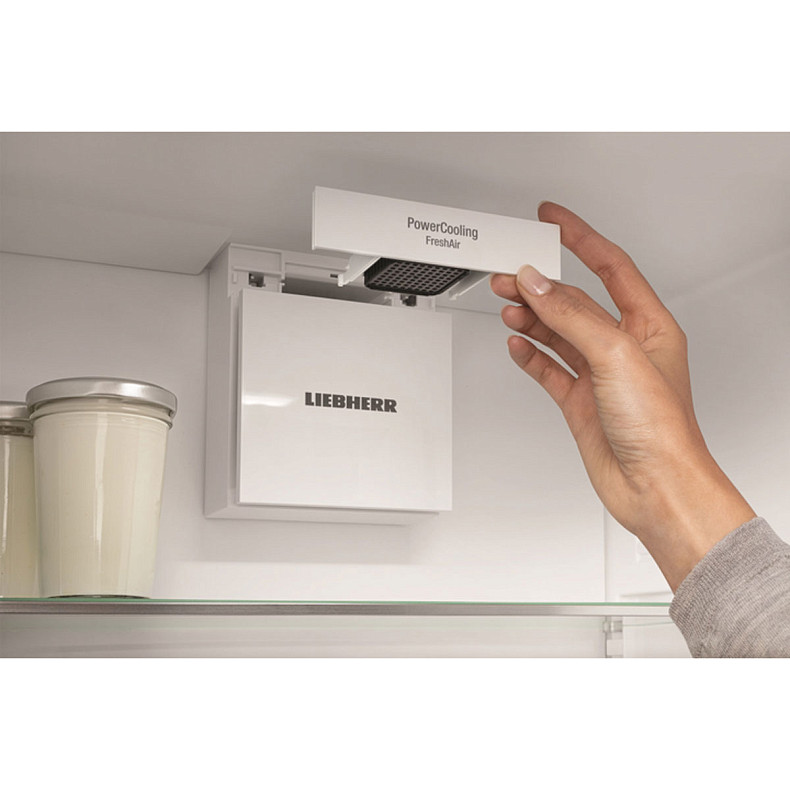 Двокамерний холодильник Liebherr CBNbdc 573i