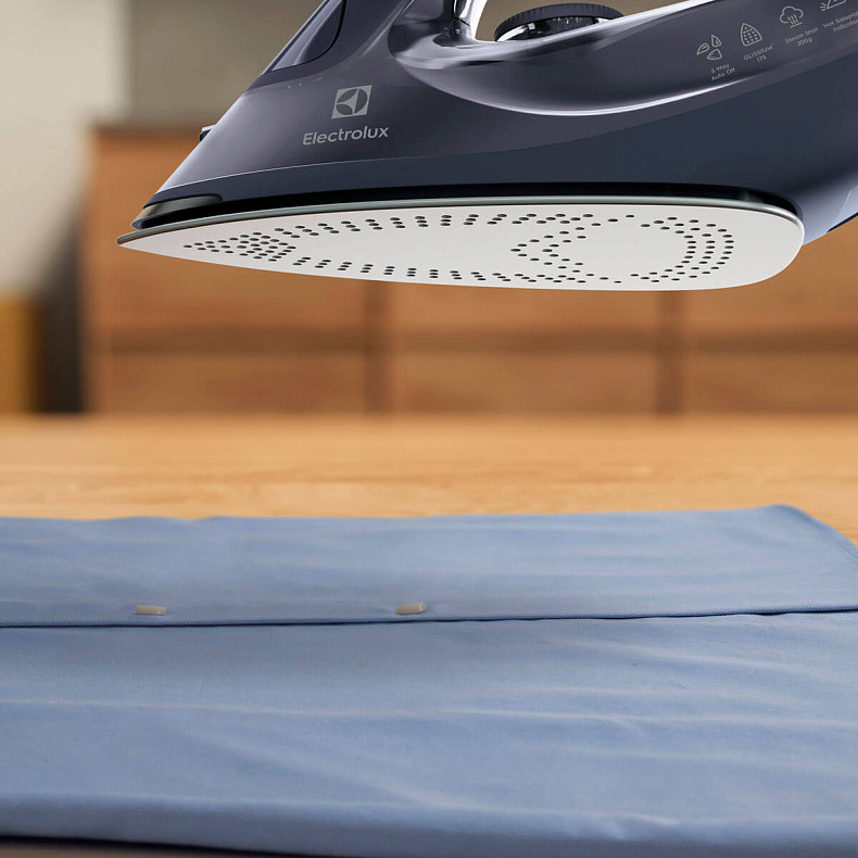 Утюг Electrolux E6SI1-4MN