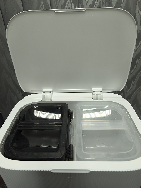 Робот-пылесос моющий Dreame X40 Ultra Complete White - Уценка