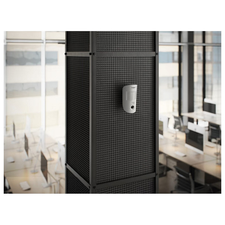 Датчик руху з фотокамерою для верифікації тривог Ajax MotionCam White