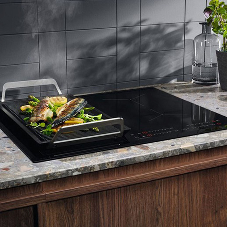 Варочная поверхность индукционная Electrolux EIV634