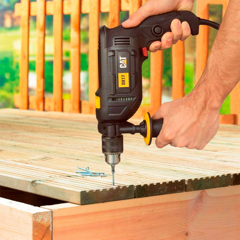 Дрель ударная сетевая CAT DX17