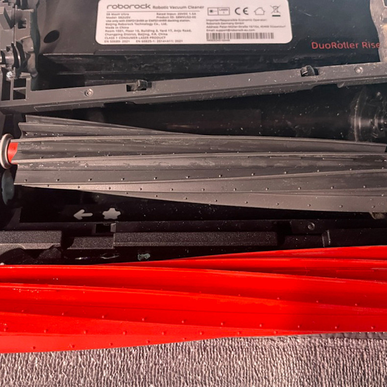 Робот-пылесос RoboRock S8 MAXV ULTRA BK. S8MVU52-02 - Уценка