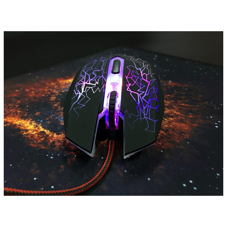 Миша GamePro GS347 чорного кольору з USB-кабелем та килимком