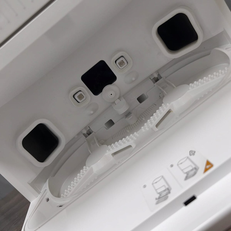 Робот-пылесос моющий Dreame L40 Ultra CE White - Уценка