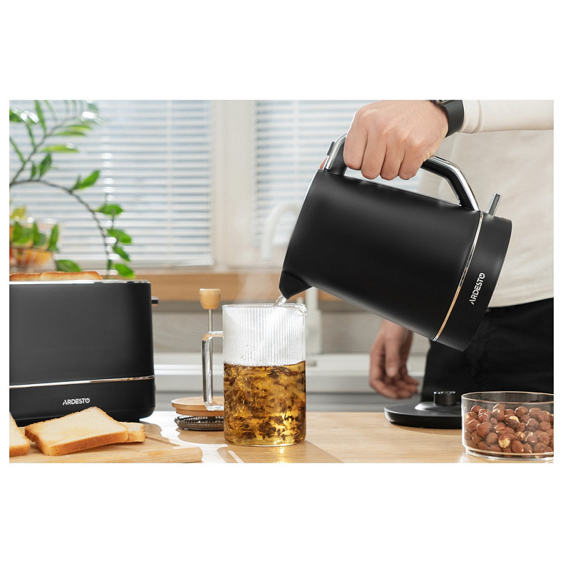 Электрочайник Ardesto EKL-450B