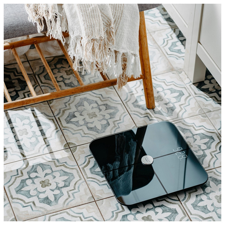 Ваги напольні Adler AD 8187 black