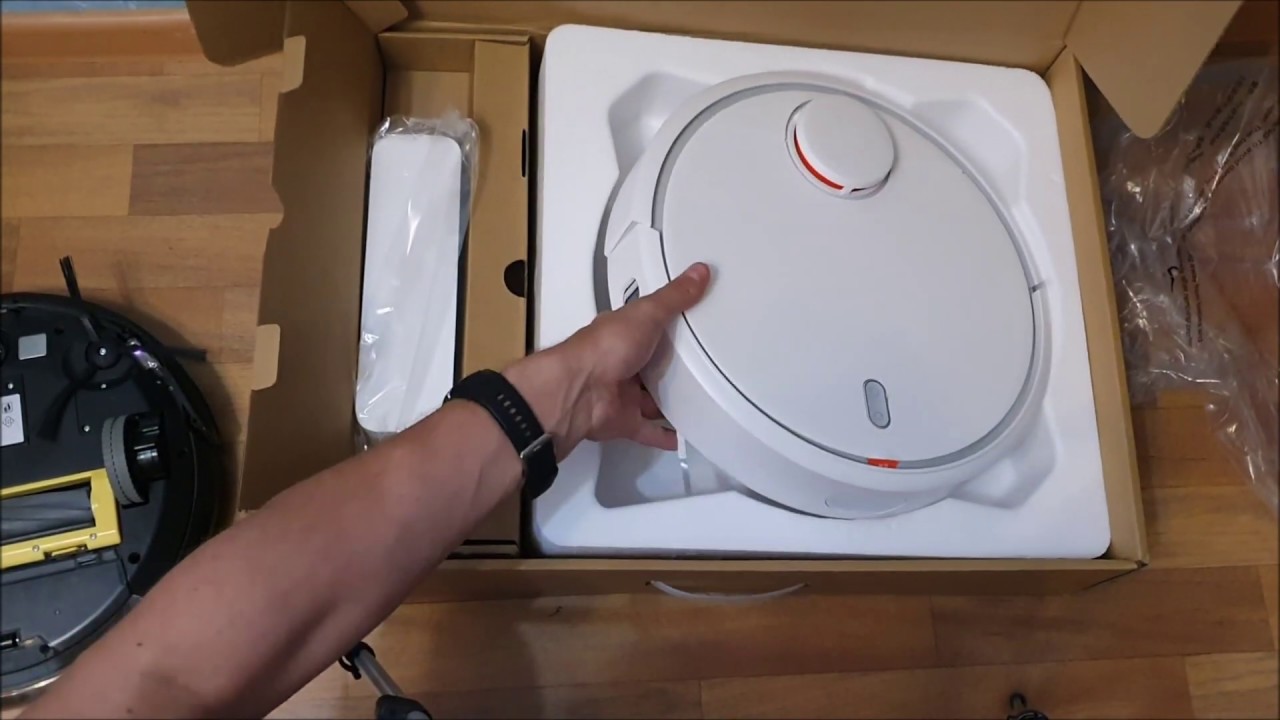 Робот-пылесос с функцией влажной уборки Xiaomi Mi Robot Vacuum Mop-P White (STYTJ02YM) (Международная версия) (SKV4110GL)