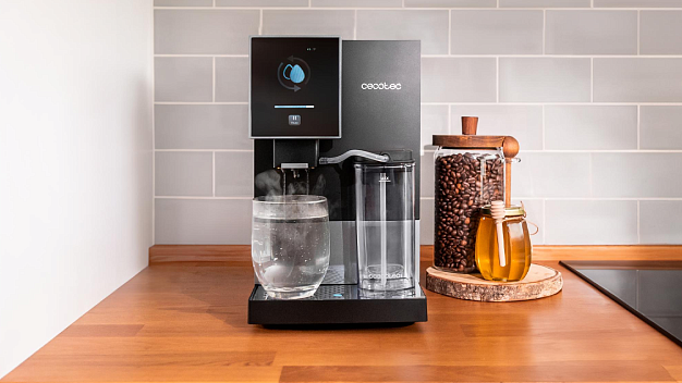 Черный или с молоком? Обзор-сравнение на кофемашины CECOTEC